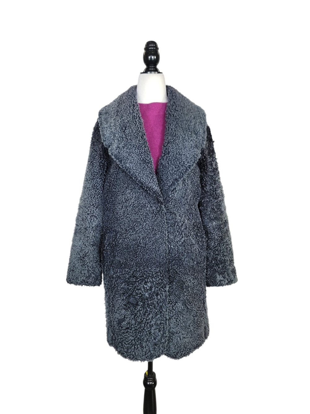Club Monaco Collection 100% dyed Lamb Shearling Teddy Coat with Wide Lapel